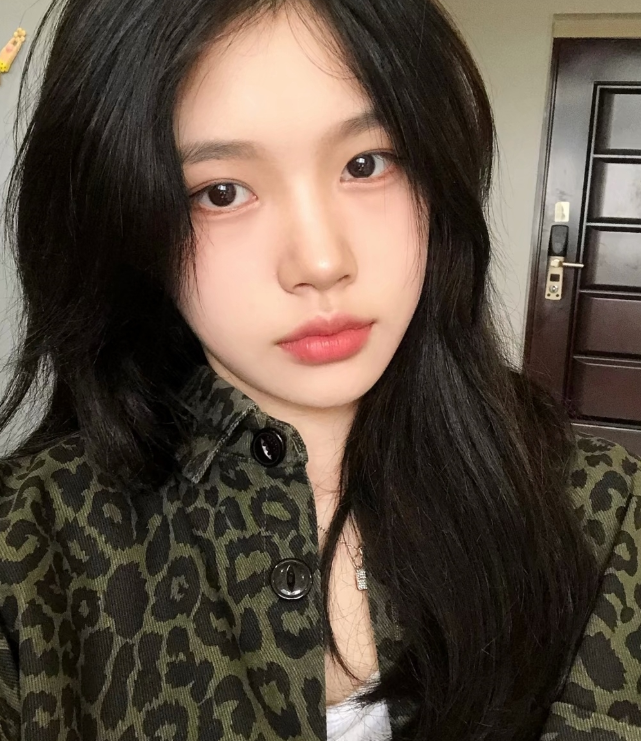 00后初下海粉嫩BSao水贼多